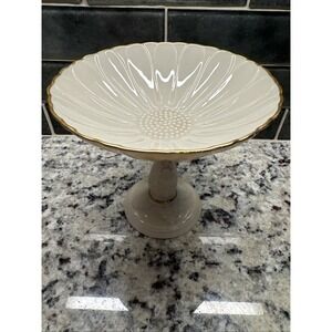 Lenox Pedestal Candy Dish-24K Gold Trim - Excellent Condition Compote